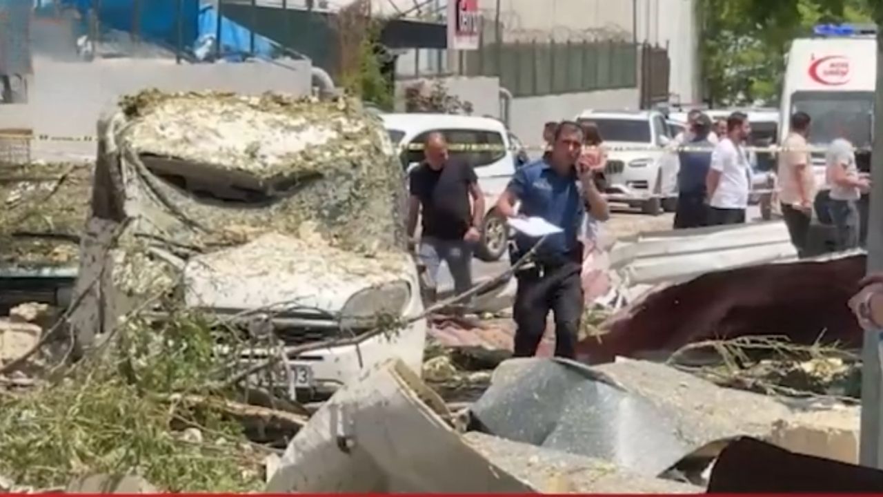 Gaziantep’te Halı Fabrikasında Patlama: Çok Sayıda Yaralılar Var Gaziantep’te Halı Fabrikasında Patlama: Çok Sayıda Yaralılar Var