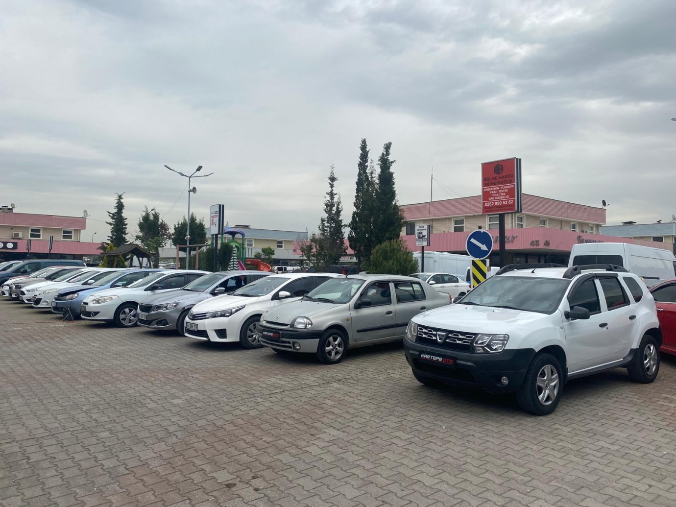 İkinci El Araçlara İlgi Artıyor: Piyasa Yeniden Canlanıyor İkinci El Araçlara İlgi Artıyor: Piyasa Yeniden Canlanıyor