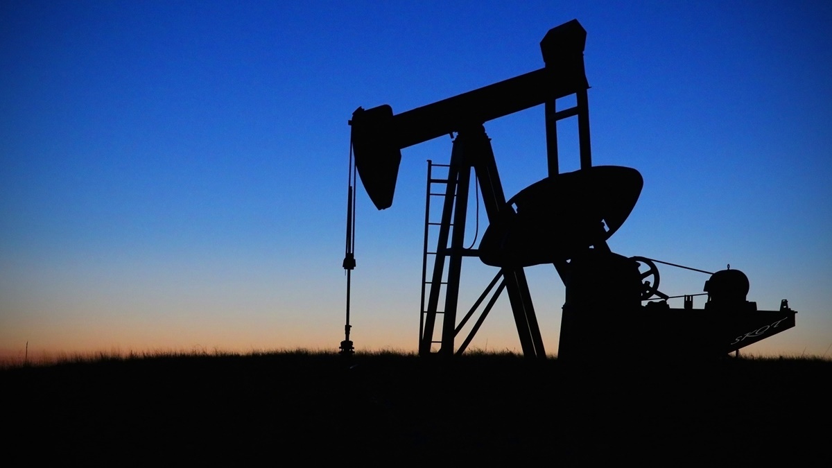 Türkiye'ye 20 Yıl Yetecek Petrol Müjdesi: Diyarbakır'da 6,1 Milyar Varil Rezerv Umudu Türkiye'ye 20 Yıl Yetecek Petrol Müjdesi: Diyarbakır'da 6,1 Milyar Varil Rezerv Umudu