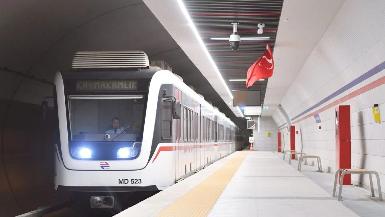 İzmir Metro İntiharı Son Dakika! İntihar Eden Kimdir?