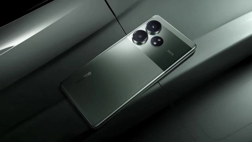 Realme Neo 7 Turbo Batarya ve Hızlı Şarj Özellikleriyle Dikkat Çekiyor