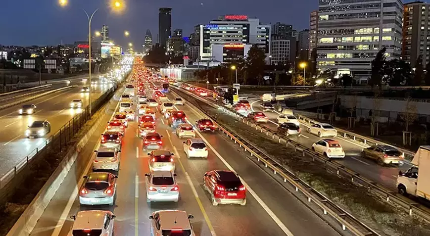 Yeni Trafik Cezaları Açıklandı! Hız Sınırı Cezası ve Diğer Güncel Cezalar Ne Kadar Oldu?