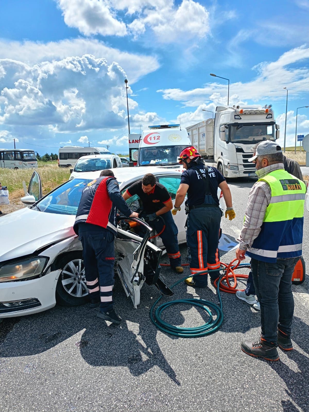 Babaeski'de Trafik Kazası: 3 Kişi Yaralandı