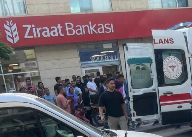 Şanlıurfa'da Bankada Bıçaklı Şüpheli Yakalandı