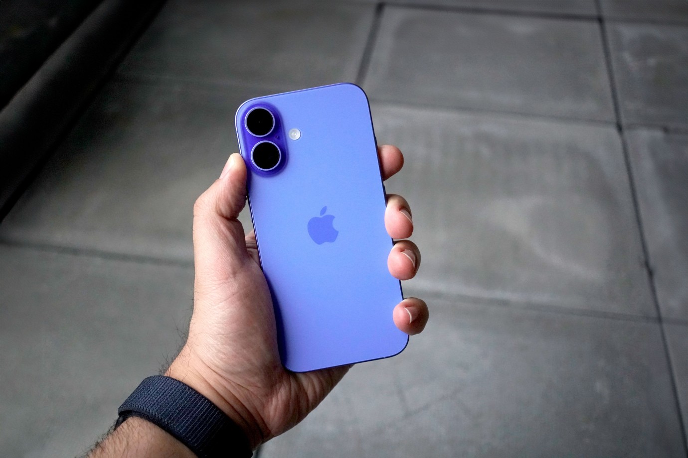 Apple'dan Satış Rekoru: iPhone 16 Zirveye Oturdu, İlk 10’da 5 Modelle Şov Yaptı