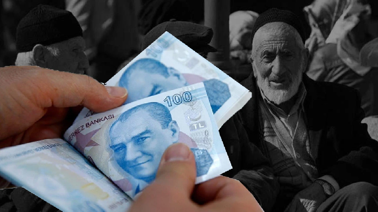 Emeklilerden Seyyanen Ödeme Tepkisi: “Emekliyiz, Köleniz Değiliz” Emeklilerden Seyyanen Ödeme Tepkisi: “Emekliyiz, Köleniz Değiliz”