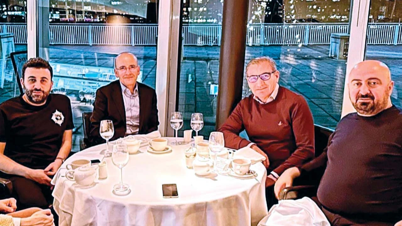 Gürkan Dölekli Kimdir? Mehmet Şimşek ile Fotoğrafı Gündem Olan İş İnsanı Gözaltında
