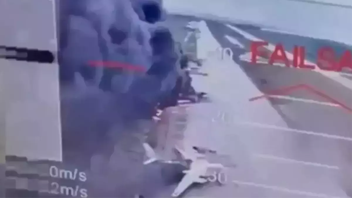Ukrayna'dan Rusya'ya Dron Saldırısı: 40'tan Fazla Askeri Uçak Hedef Alındı