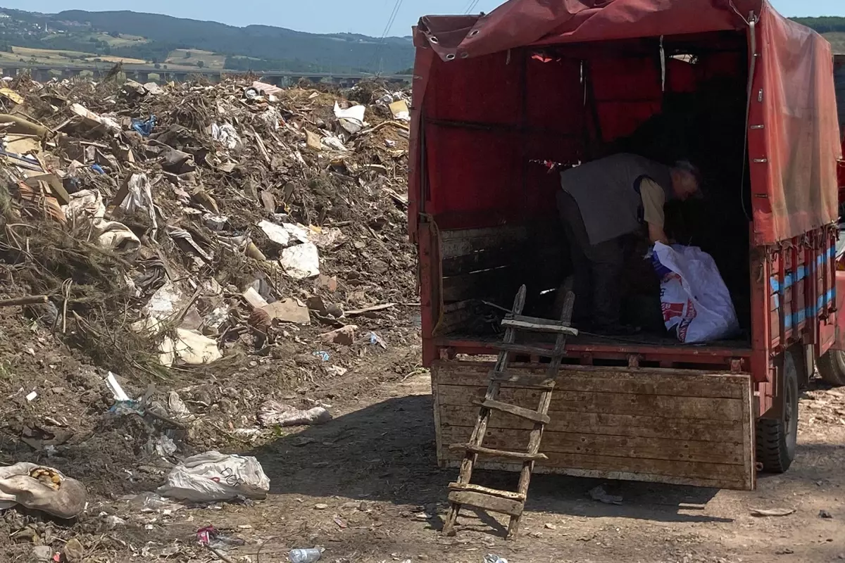 İzmit Kurbanlık Pazarı Sorunu Tepkilere Neden Oldu