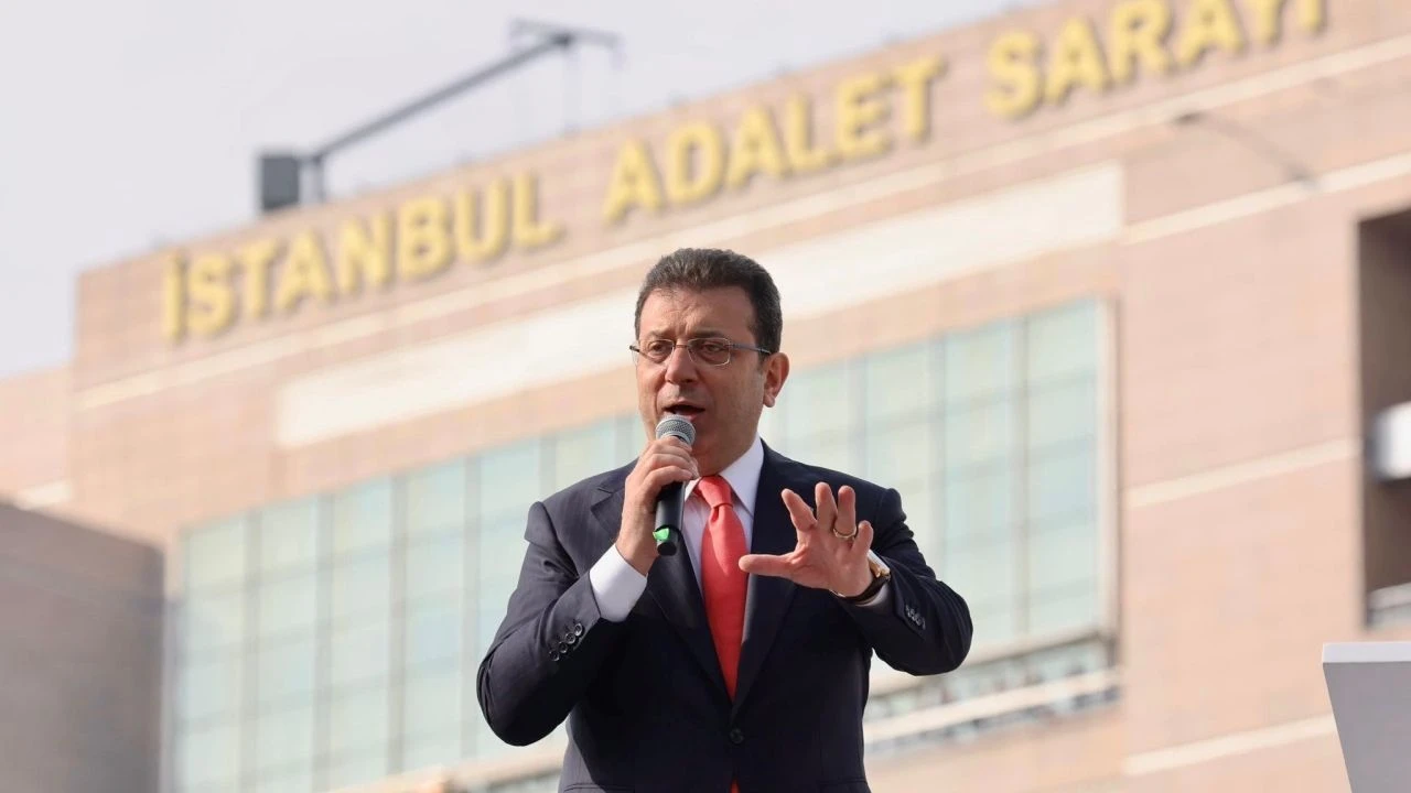 Ekrem İmamoğlu’ndan Öğrencilere Mesaj: “İBB’de Başardık, Tüm Türkiye’de de Yapacağız”