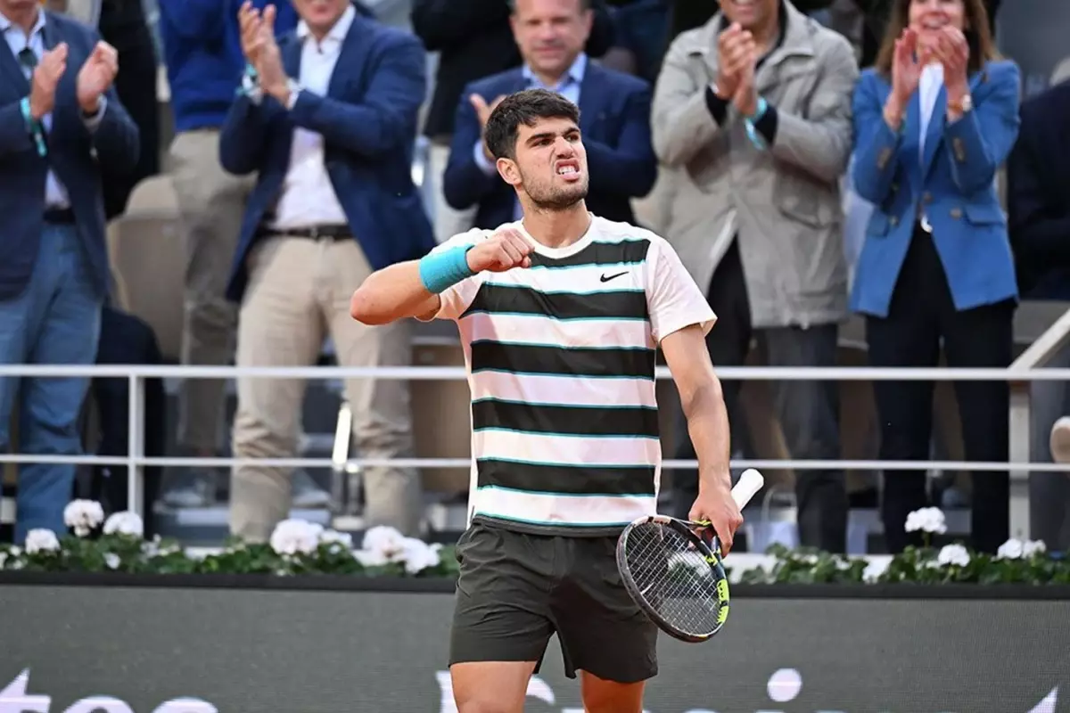 Fransa Açık’ta Tarihi Final! Zafer Carlos Alcaraz’ın