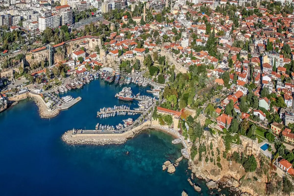 Mermerli Plajı’nda 1000 TL Giriş Ücreti Tartışması: Valilik Ücrete Müdahale Etti