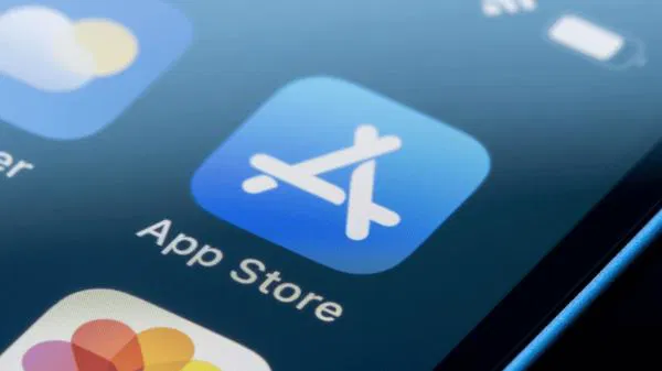 App Store'da Yapay Zekâ Dönemi Başladı: Uygulamalar Otomatik Etiketlenecek