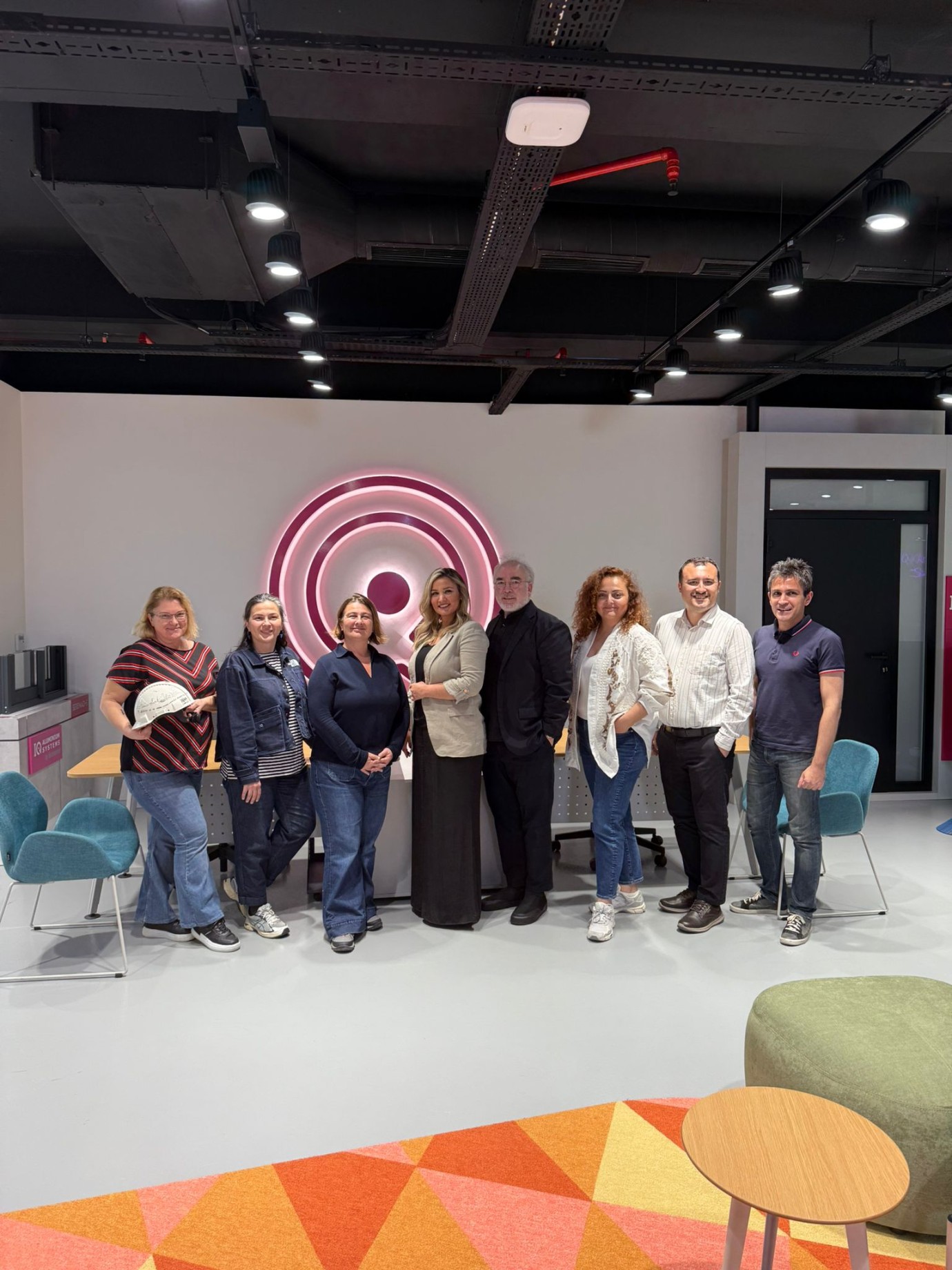 IQ Alüminyum’un Podcast Serisi “Planlı Plansız Sohbetler” Yayında