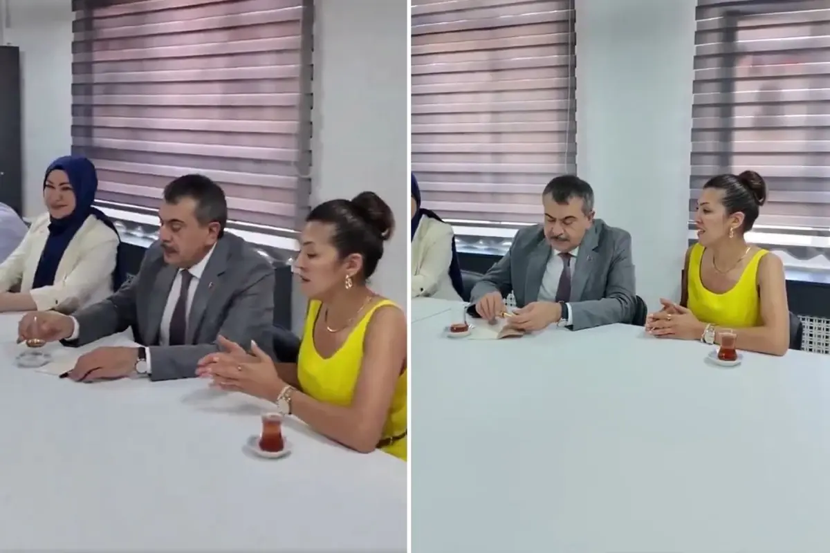Bakan Tekin’in Katıldığı Etkinlikte Öğretmenin Sözleri Dikkat Çekti