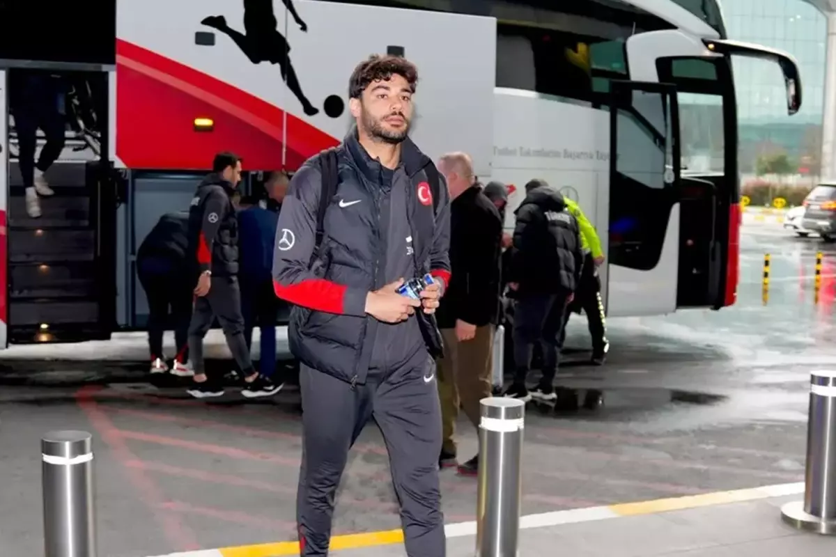 Ozan Kabak Süper Lig'e Geri Dönüyor Ozan Kabak Süper Lig'e Geri Dönüyor