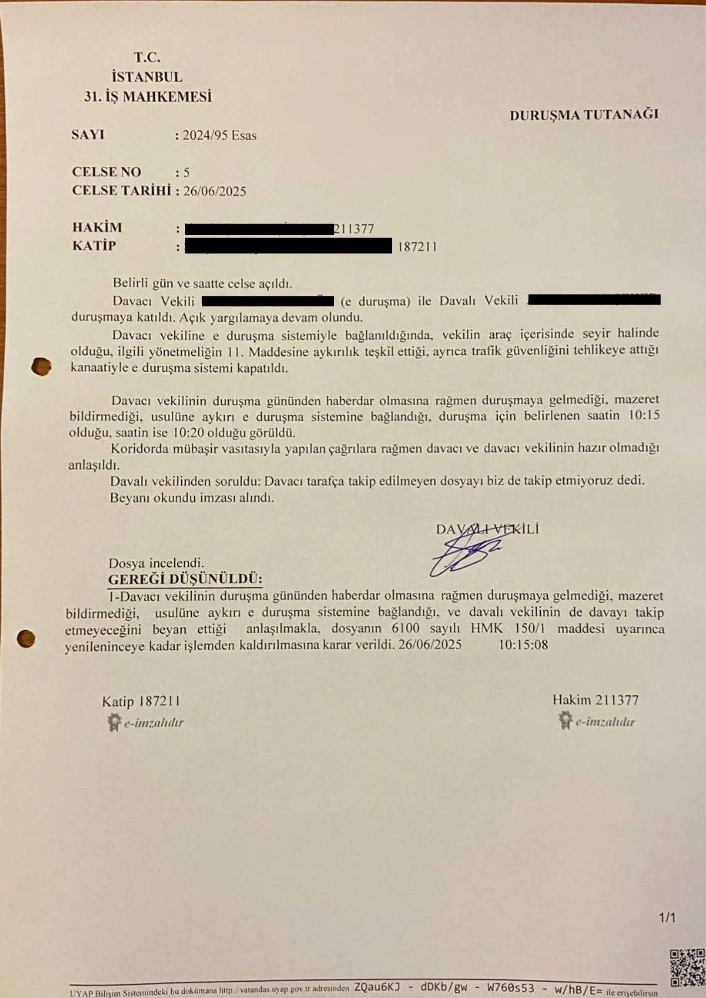 İstanbul’da Duruşmaya Direksiyonda Katılan Avukatın Davası Düştü İstanbul’da Duruşmaya Direksiyonda Katılan Avukatın Davası Düştü
