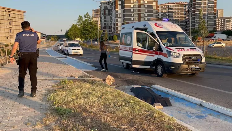 Tekirdağ'da Motosiklet Kazası: 14 Yaşındaki Azra Özçelik Hayatını Kaybetti