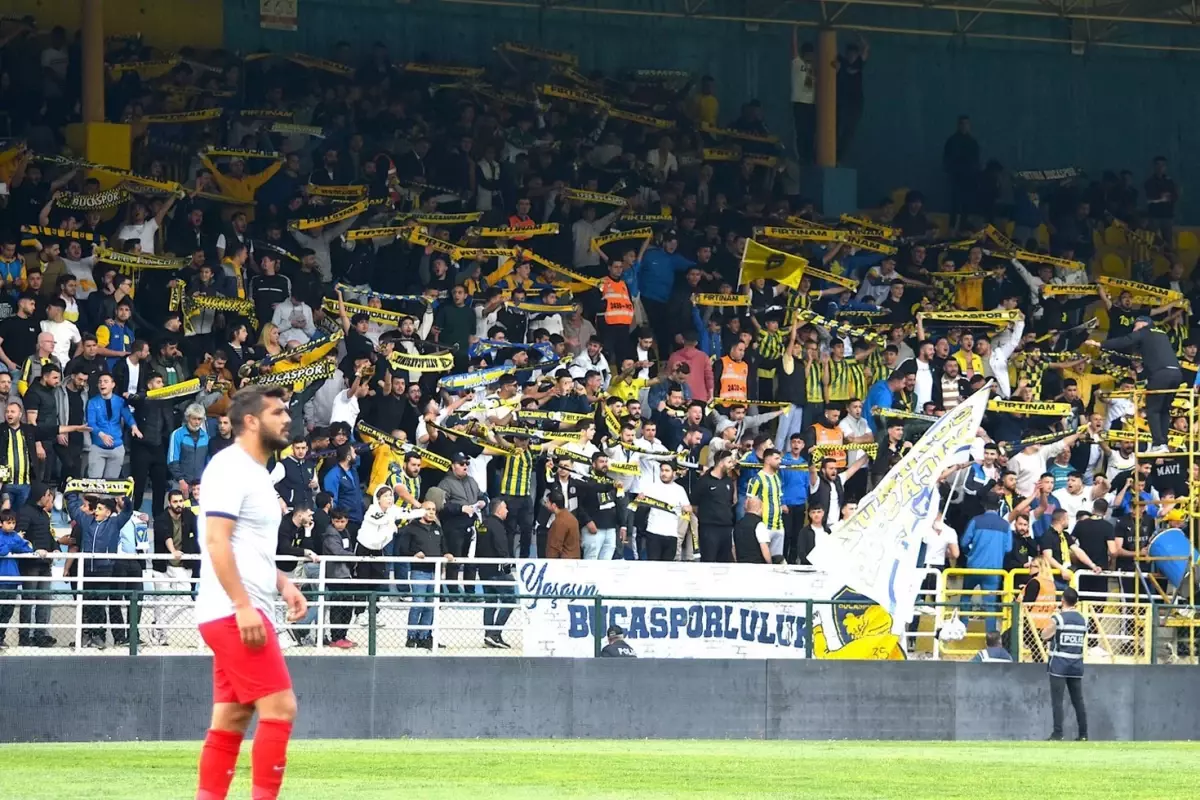 Bucaspor 1928 Taraftarı Sokağa Çıkıyor: Kulüp İçin Dayanışma Zamanı