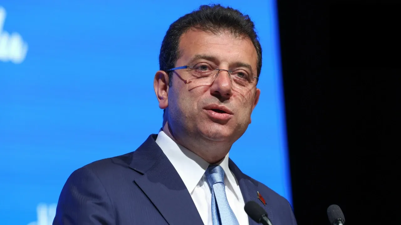 Ekrem İmamoğlu’ndan Yeni Mesaj: "Cumhurbaşkanlığı Hükümet Sisteminden Vazgeçmeliyiz"