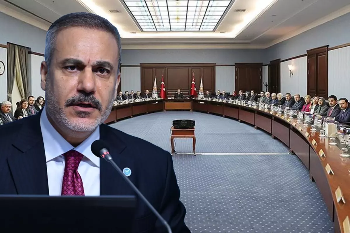 Bakan Hakan Fidan Konuşurken MKYK Üyelerine Gizlilik Uyarısı Mesajı Gönderildi