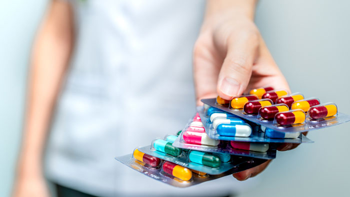 Antibiyotik Farkındalık Günü ve Akılcı İlaç Kullanımı