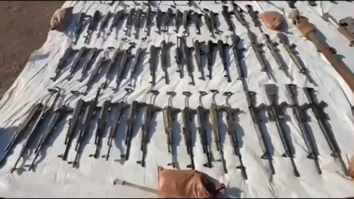Irak'ta PKK'ya Ait 33 Odalı Mağara İmha Edildi