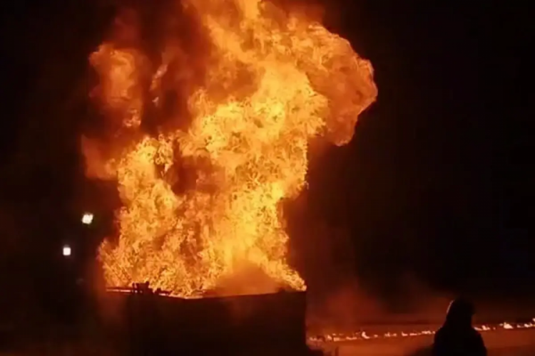 Diyarbakır'da Petrol Sondaj Kuyusunda Patlama: 7 İşçi Yaralandı