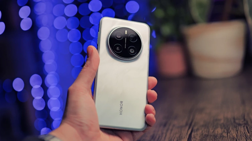Honor 10.000 mAh Bataryalı Yeni Telefonuyla Dikkat Çekiyor