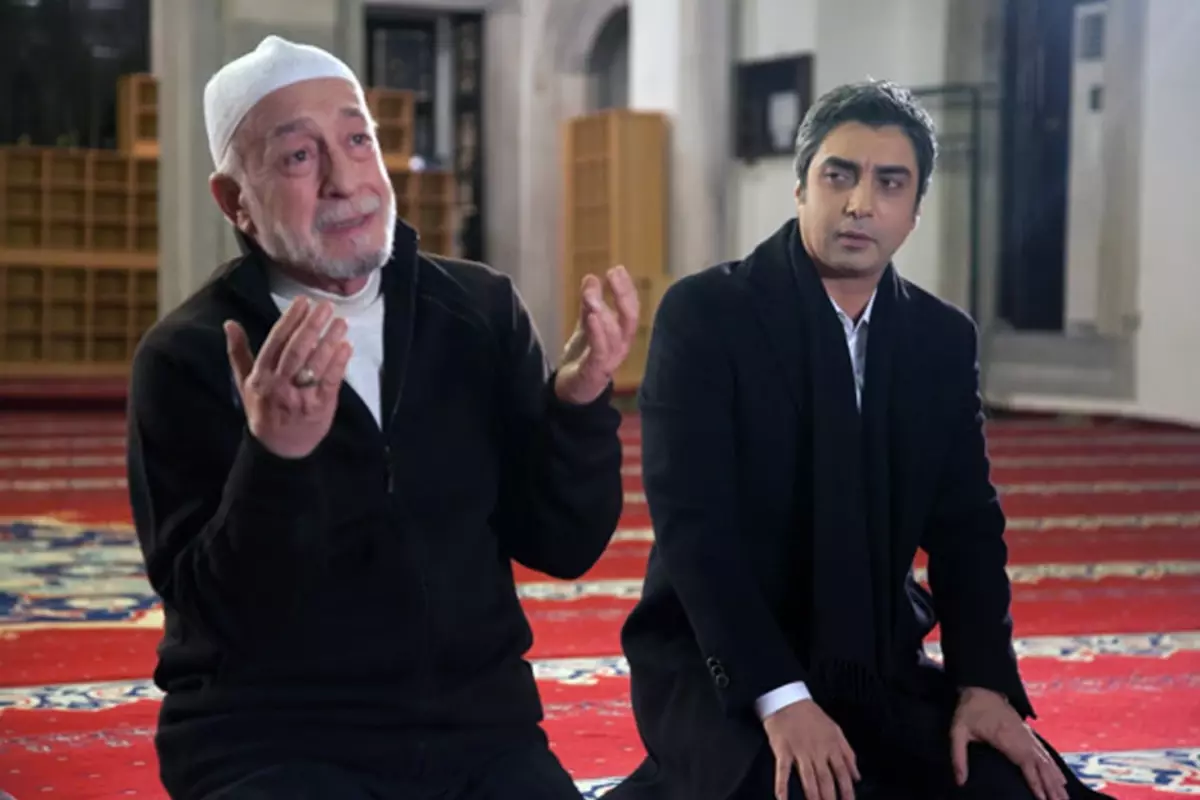 Kurtlar Vadisi Tartışması: Emin Olcay'dan Sert Açıklamalar
