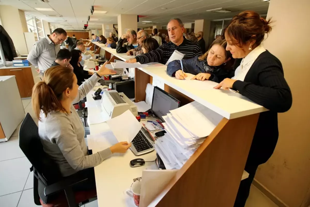 Memurların Zam Talepleri Netleşti: Toplu Sözleşme Görüşmeleri Başladı