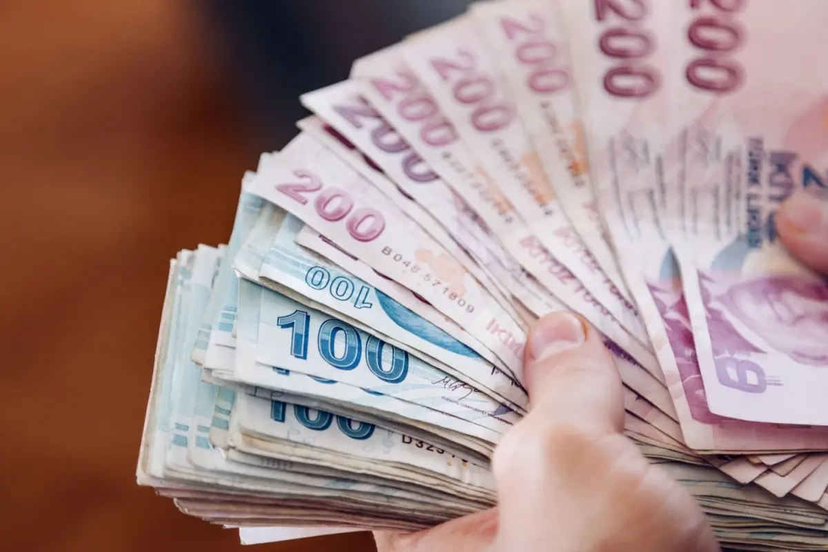 KOBİ Tanımında Yeni Dönem: Net Satış Hasılatı Limiti 1 Milyar TL’ye Yükseltildi KOBİ Tanımında Yeni Dönem: Net Satış Hasılatı Limiti 1 Milyar TL’ye Yükseltildi