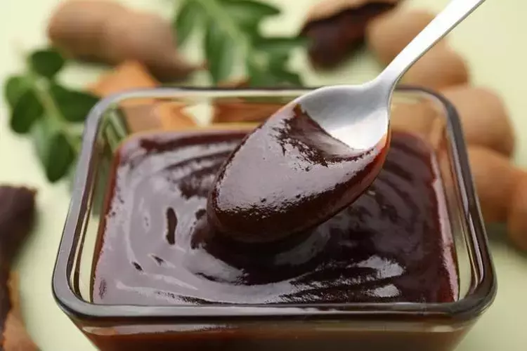 Saniyesinde Kana Karışıyor, Tansiyonu Dengeliyor: Pekmezin Bir Kaşığı Yeterli Saniyesinde Kana Karışıyor, Tansiyonu Dengeliyor: Pekmezin Bir Kaşığı Yeterli