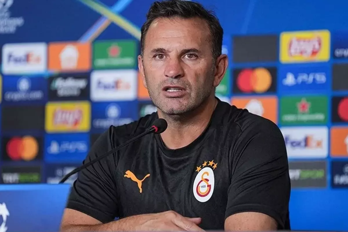 Okan Buruk Transferde Hedefini Açıkladı: “Sağ Ayaklı, Çok Yönlü Bir Savunmacı Arıyoruz” Okan Buruk Transferde Hedefini Açıkladı: “Sağ Ayaklı, Çok Yönlü Bir Savunmacı Arıyoruz”