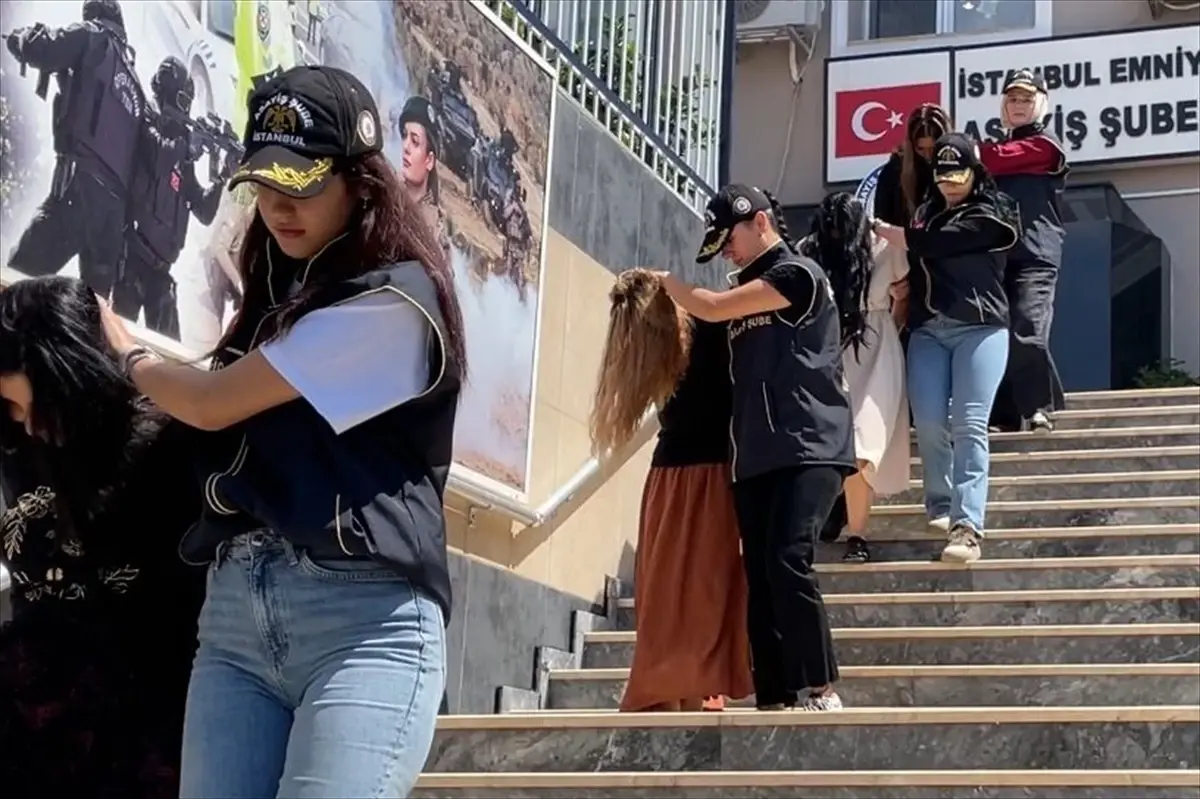 İstanbul’da 4 Kadın Hırsız Tutuklandı! Suç Makinesi Çıktılar