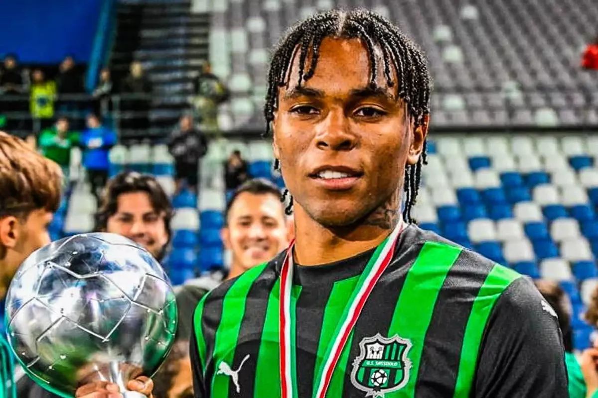 Fenerbahçe'nin İstediği Yıldız Armand Lauriente Beşiktaş'a Transfer Oluyor