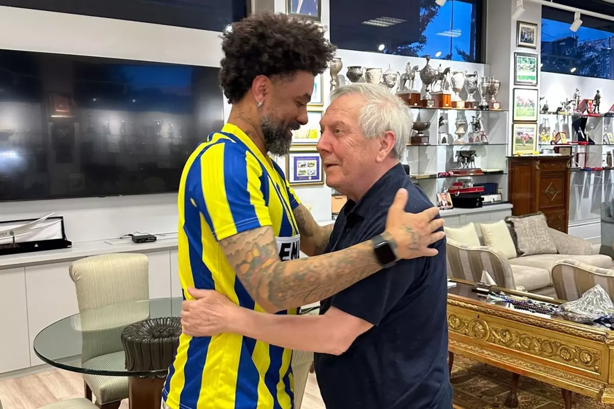 Fenerbahçelileri Duygulandıran Buluşma: Cristian Baroni ve Aziz Yıldırım Yıllar Sonra Bir Arada