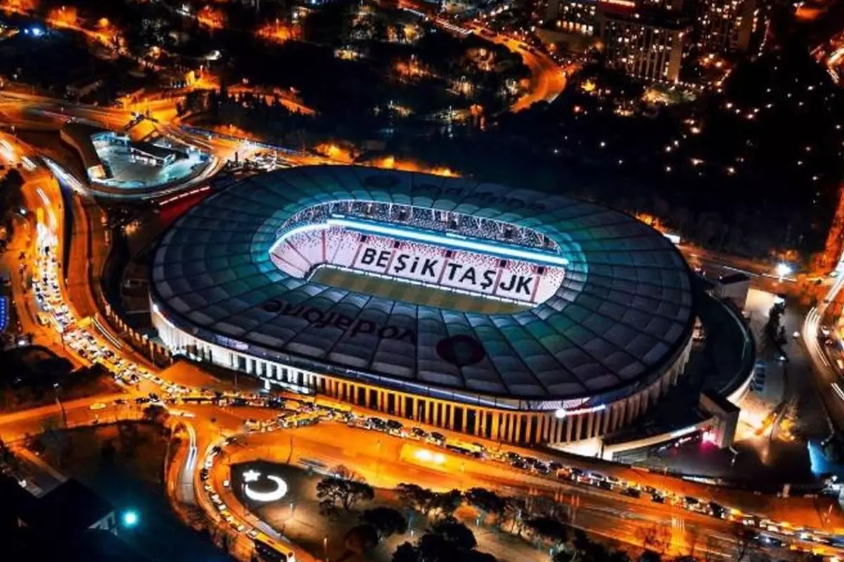 Beşiktaş El Bilal Toure'yi Resmen Açıkladı