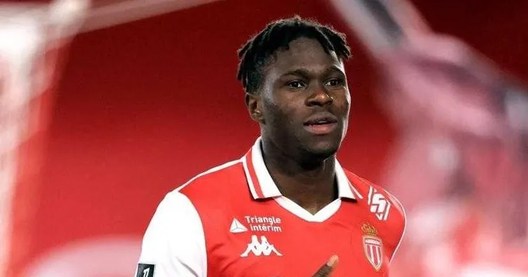 Wilfried Singo’dan İlk Açıklama: “Galatasaray, Türkiye'nin En Büyük Takımı”