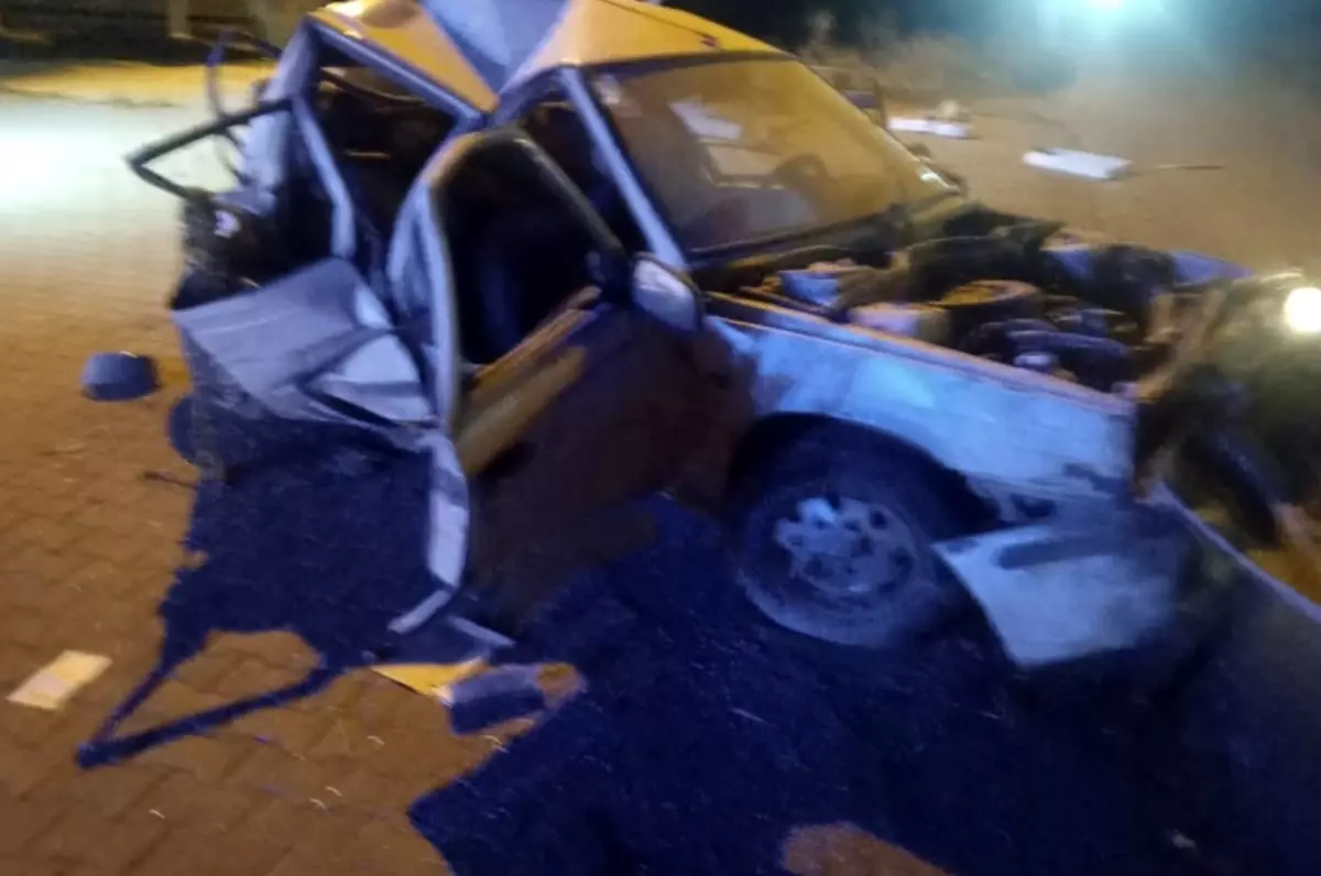 Afyonkarahisar’daki Feci Kazada Anne ve Baba Yaşamını Yitirdi, Kızları Hastanede