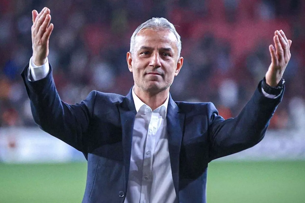 Fenerbahçe'ye Geliyor Mu? İsmail Kartal'dan Flaş Açıklama Fenerbahçe'ye Geliyor Mu? İsmail Kartal'dan Flaş Açıklama