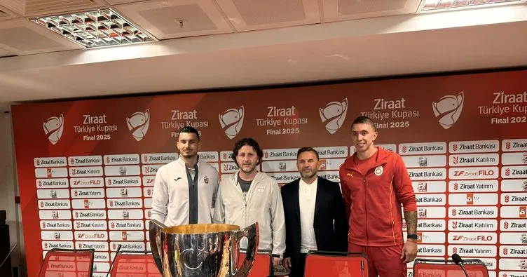 Fernando Muslera'dan Uğurcan Çakır’a Anlamlı Mesaj Fernando Muslera'dan Uğurcan Çakır’a Anlamlı Mesaj