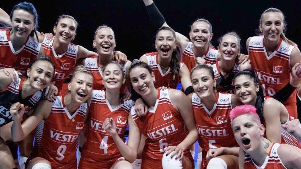 A Milli Kadın Voleybol Takımı Finale Yükseldi: Japonya’yı 3-1 Mağlup Ettik