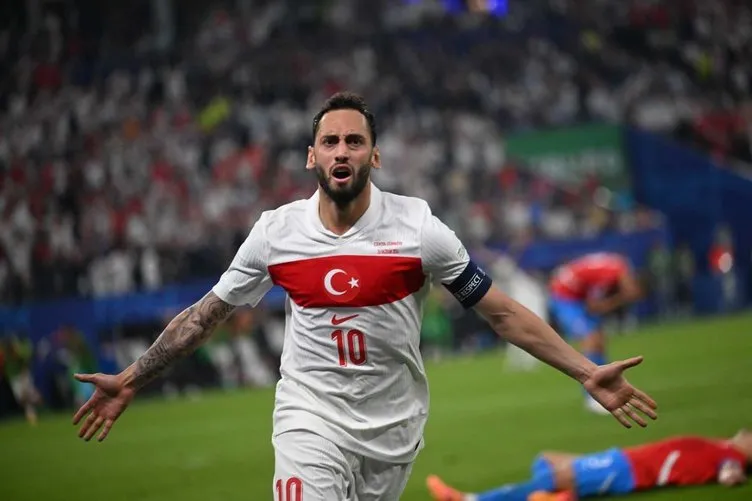 Galatasaray, Hakan Çalhanoğlu İçin Ocak Ayını Bekliyor! Transfer Planı Hazır