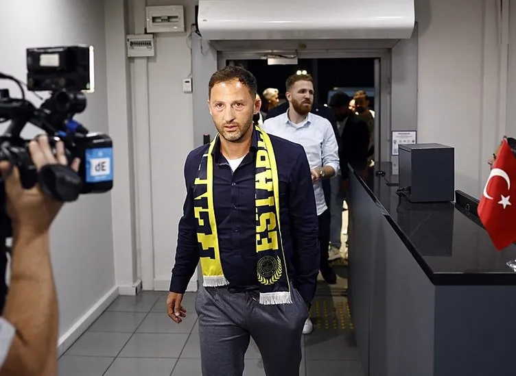 Murat Özbostan’dan Domenico Tedesco Yorumu: Fenerbahçe'nin Zamanı Yok