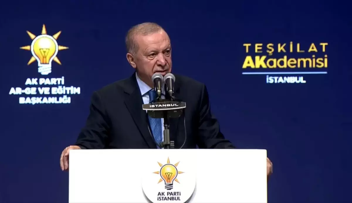 Beykoz Belediye Başkanvekili Özlem Vural Gürzel AK Parti’ye Katıldı