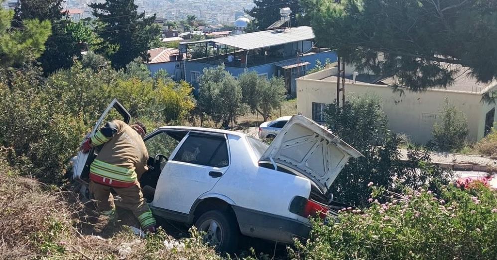 İskenderun’da Trafik Kazası: Kontrolden Çıkan Araçta 2 Kişi Yaralandı İskenderun’da Trafik Kazası: Kontrolden Çıkan Araçta 2 Kişi Yaralandı