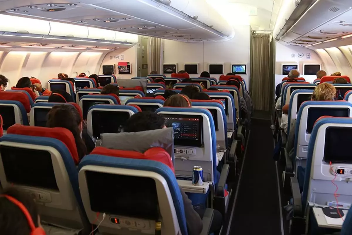 British Airways Uçağında Alkol Krizi: Sarhoş Pilot Uçuşu Aksattı British Airways Uçağında Alkol Krizi: Sarhoş Pilot Uçuşu Aksattı