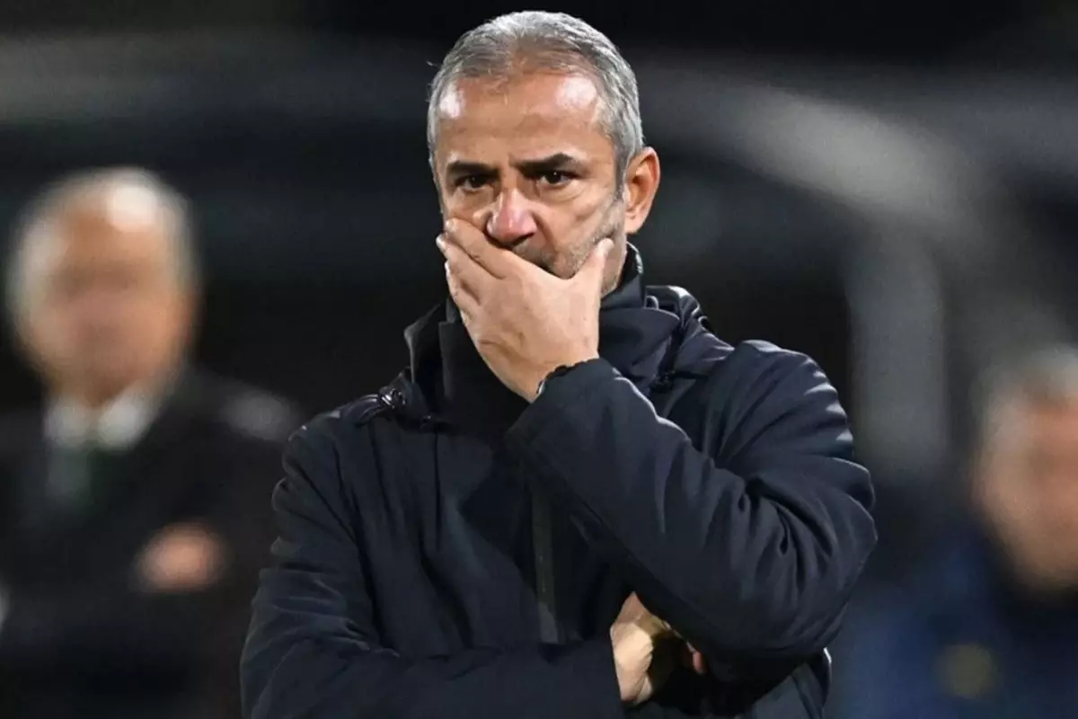İsmail Kartal Fenerbahçe ile İlgili Kararından Geri Adım Attı İsmail Kartal Fenerbahçe ile İlgili Kararından Geri Adım Attı