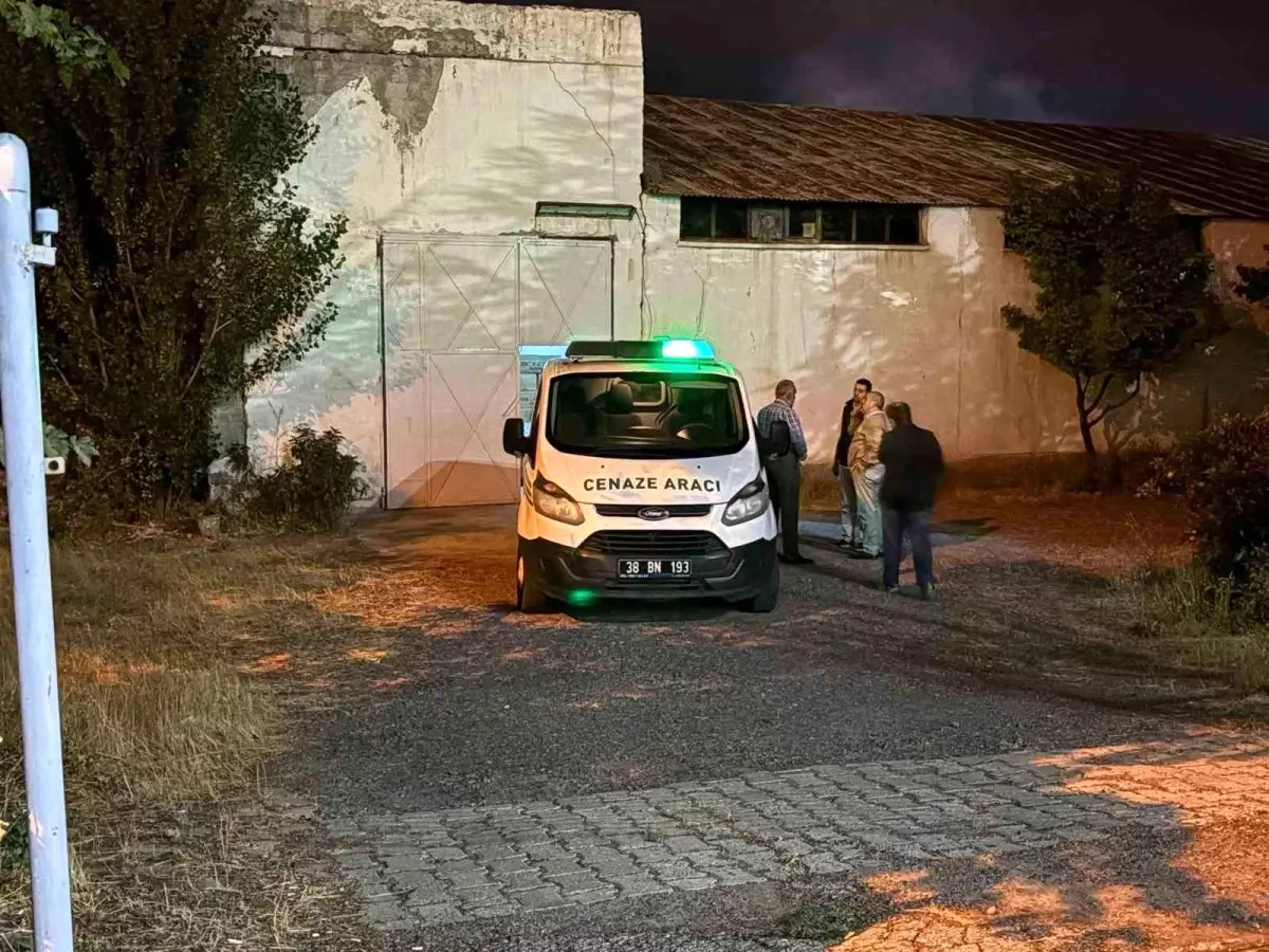 Kayseri'de Ahmet Biricik Ölü Bulundu: Tekstil Sektörü Yasta Kayseri'de Ahmet Biricik Ölü Bulundu: Tekstil Sektörü Yasta